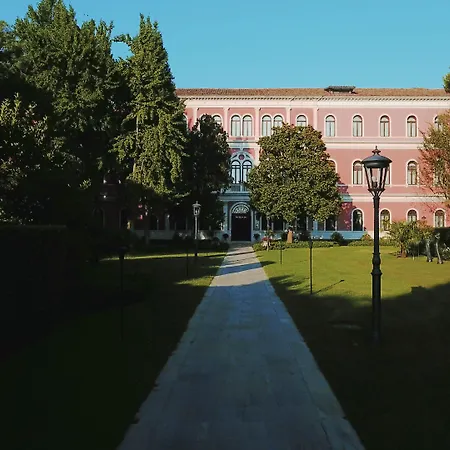 Ξενοδοχείο San Clemente Palace