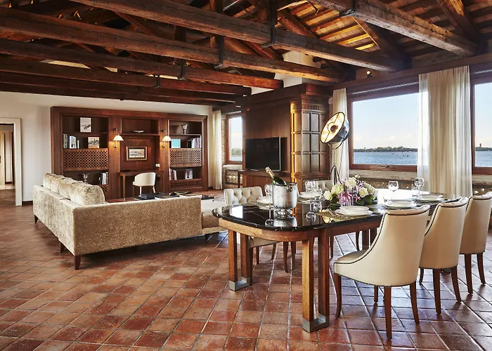 San Clemente Palace فندق البندقية