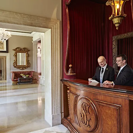 San Clemente Palace Hotel 5*