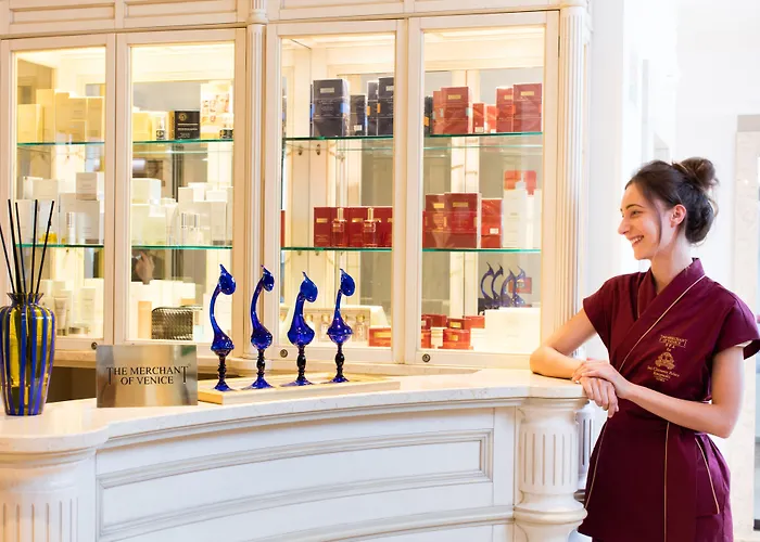 San Clemente Palace فندق البندقية